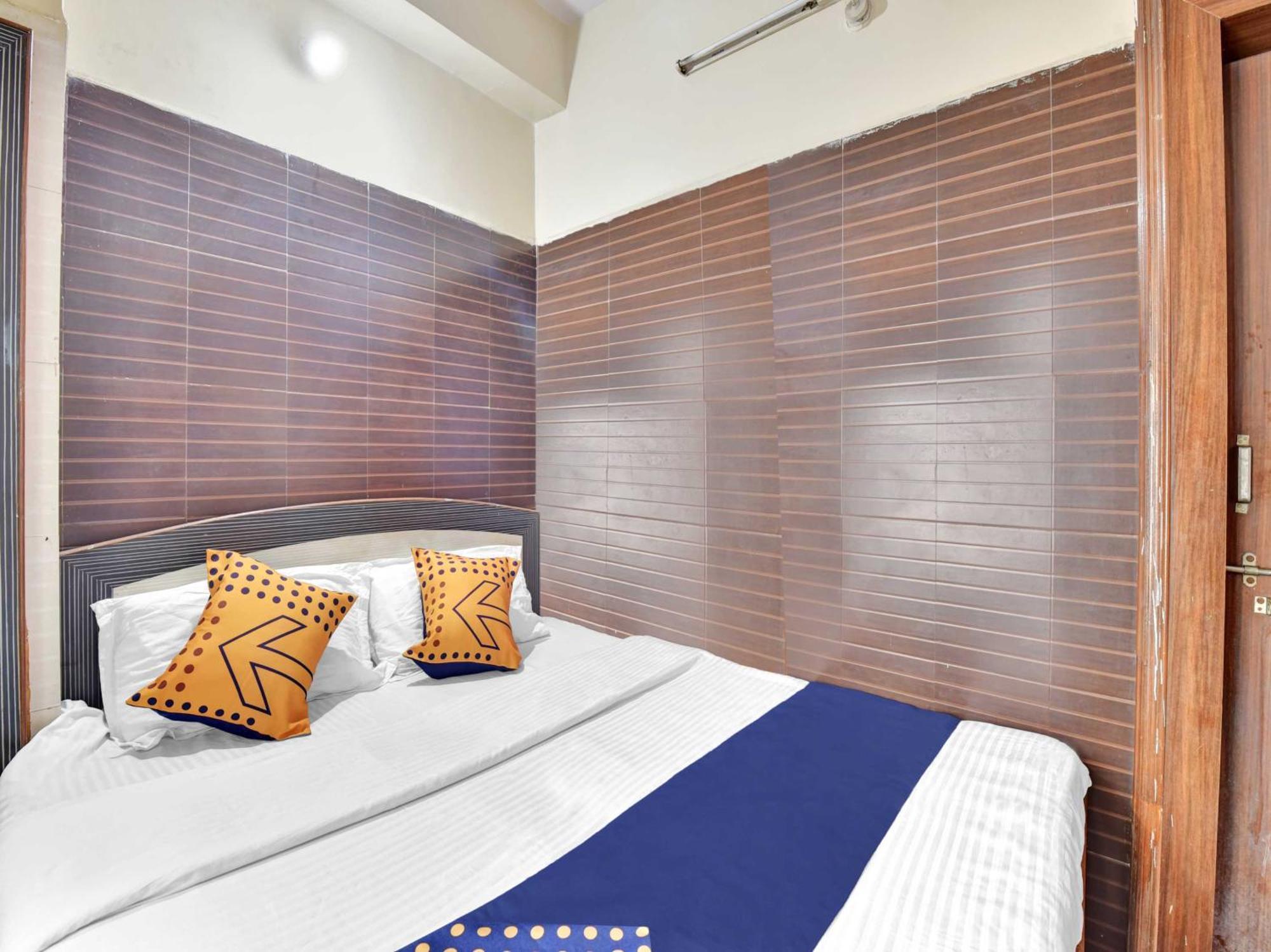 Oyo 85212 Hotel Vaibhav Ajmer Luaran gambar