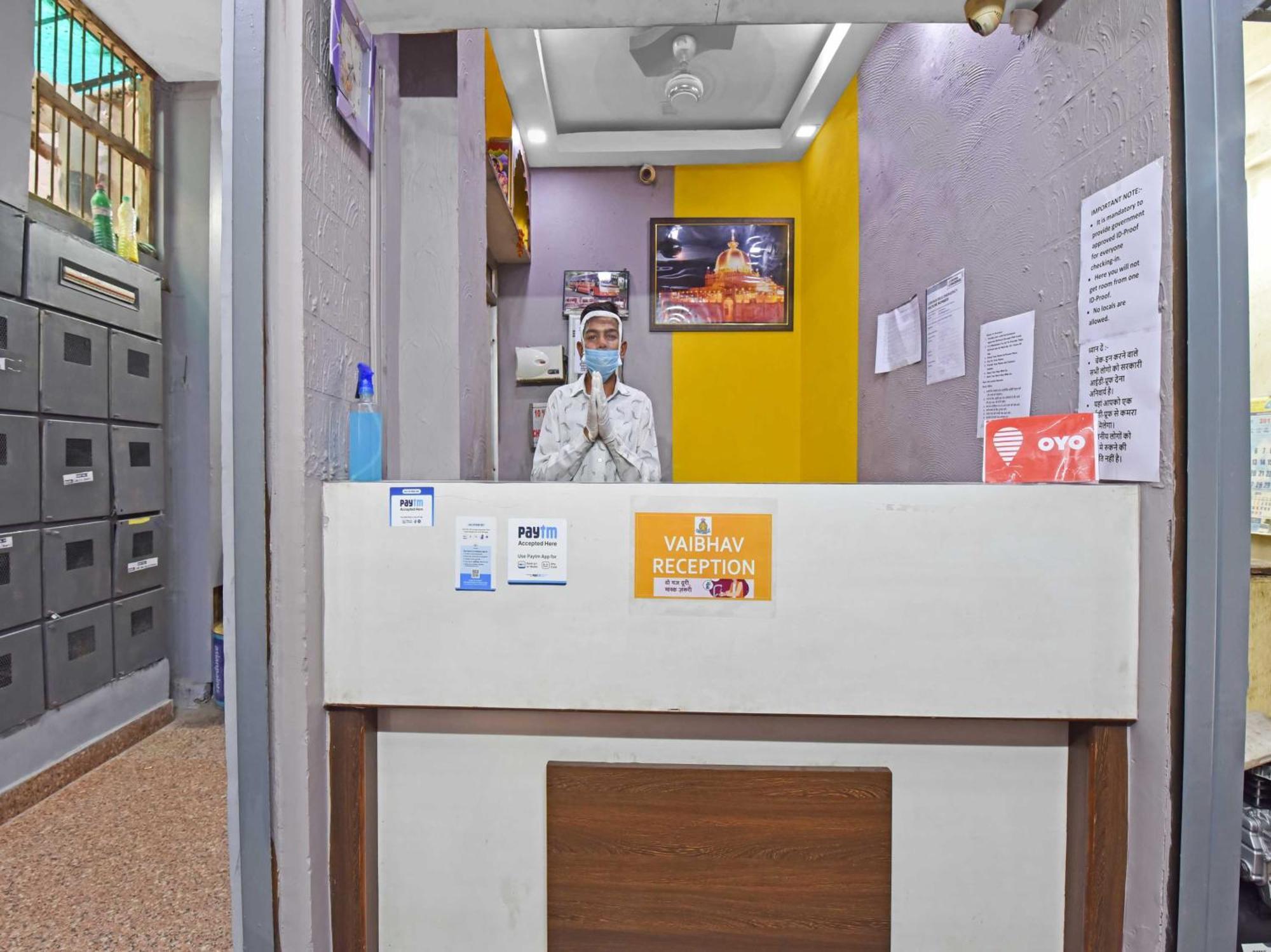 Oyo 85212 Hotel Vaibhav Ajmer Luaran gambar