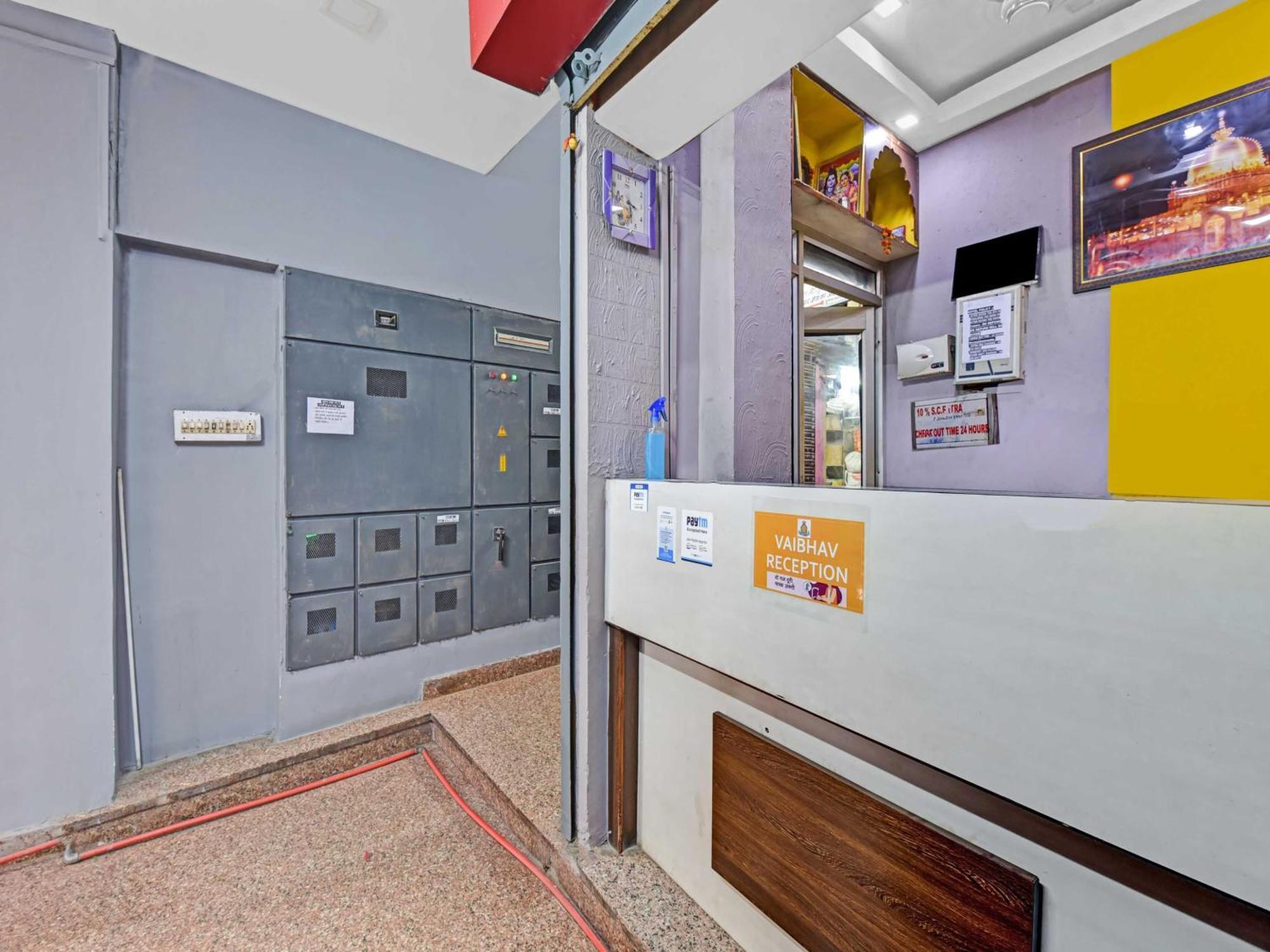 Oyo 85212 Hotel Vaibhav Ajmer Luaran gambar